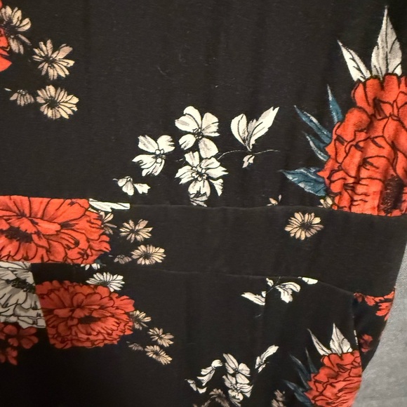 Torrid Black Floral Jumpsuit with wide legs - Picture 10 of 12